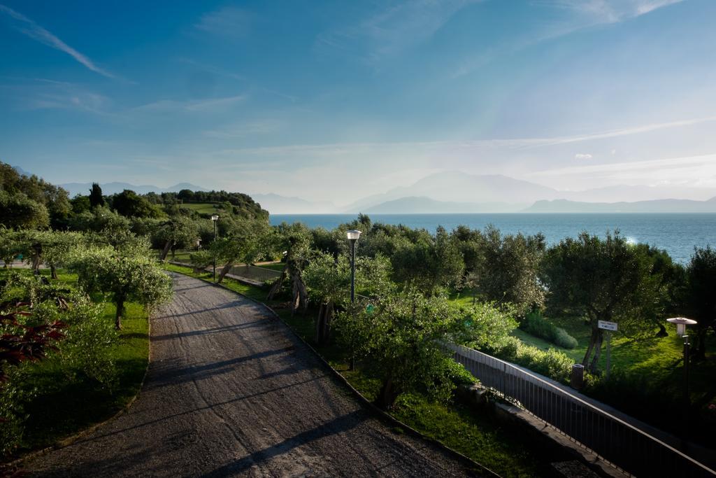 Hotel Mon Repos Sirmione Eksteriør billede