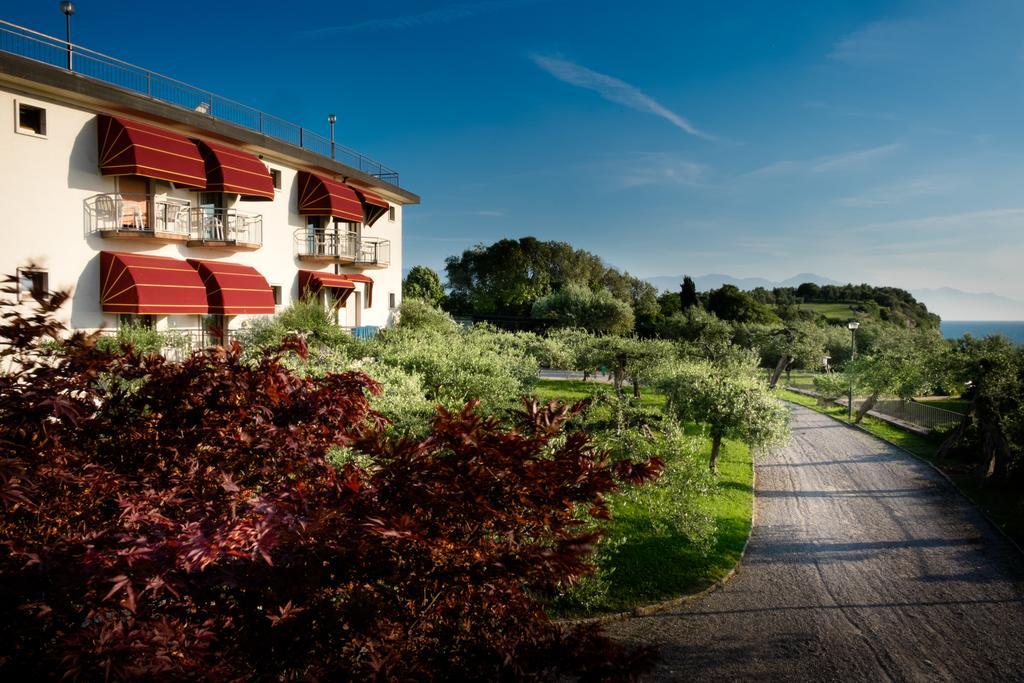 Hotel Mon Repos Sirmione Eksteriør billede